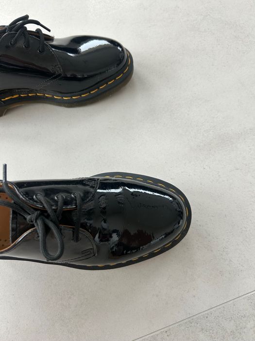 Pantofi negri din piele