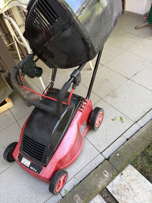 Masina de tuns gazon  MTD 1,2kw/220v