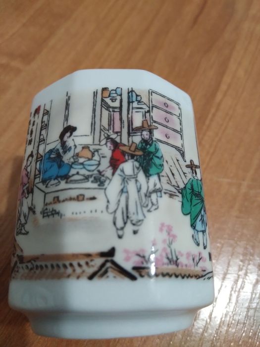 Продаются эксклюзивные чашки для кофе