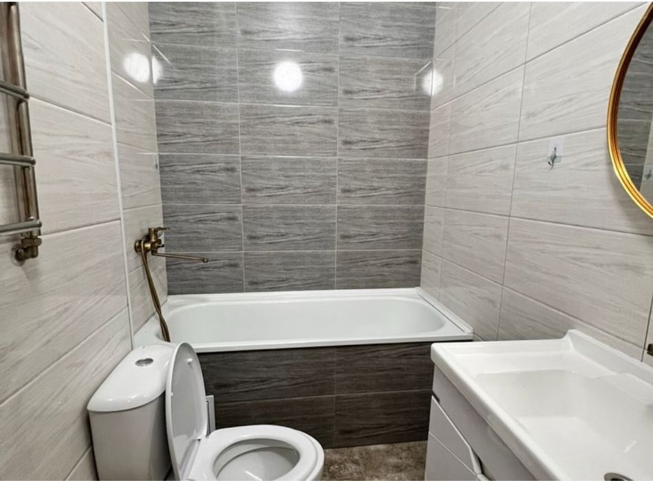 1 ком кв 10.000 тг