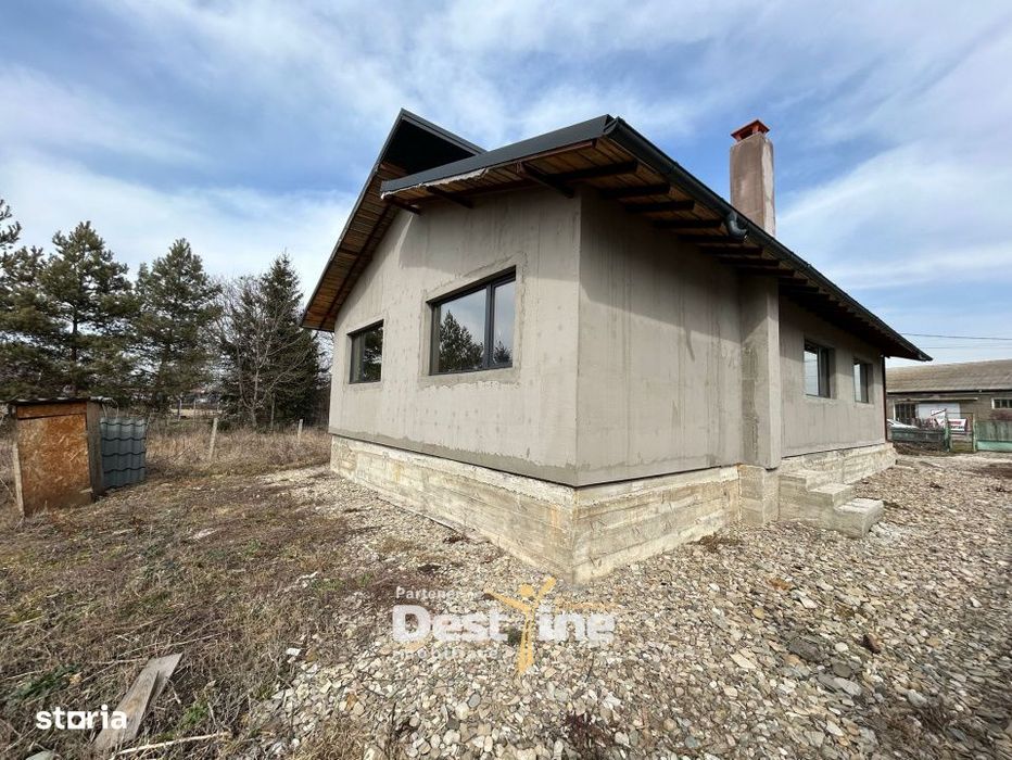 Casa Girov 100mp 56.000€ 560mp Teren