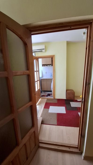 Apartament cu 3 camere Podu Ros