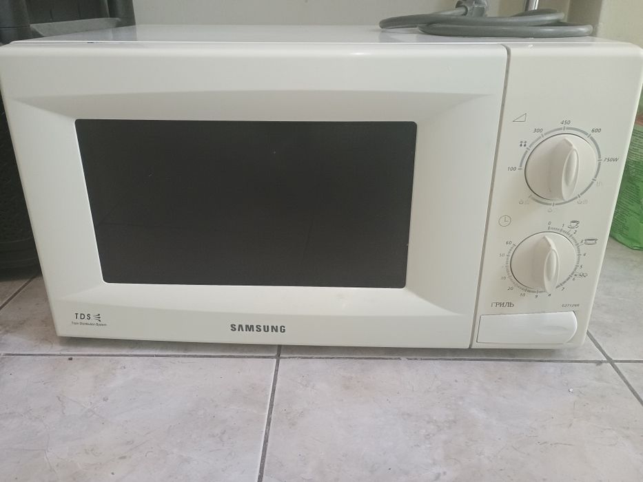 Микроволновая печь