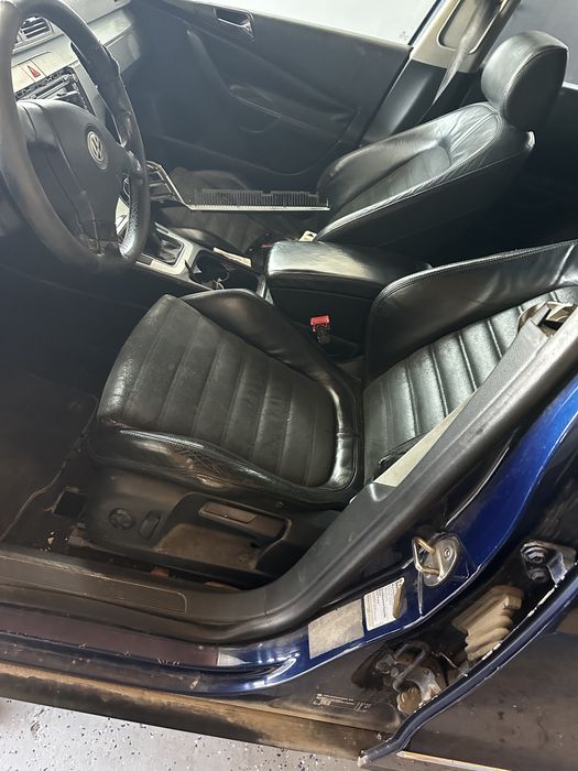 Dezmembrez VW Passat B6 2006