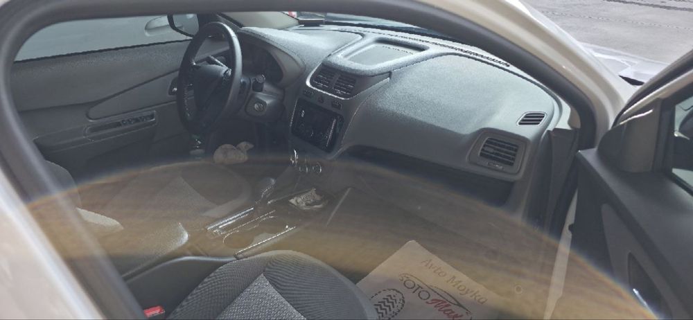 Chevrolet cobalt 2025 midnight