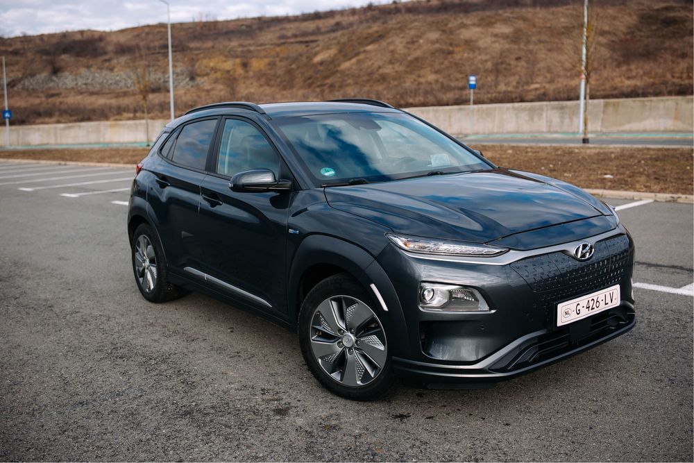 Vand  Hyundai Kona 64 kw