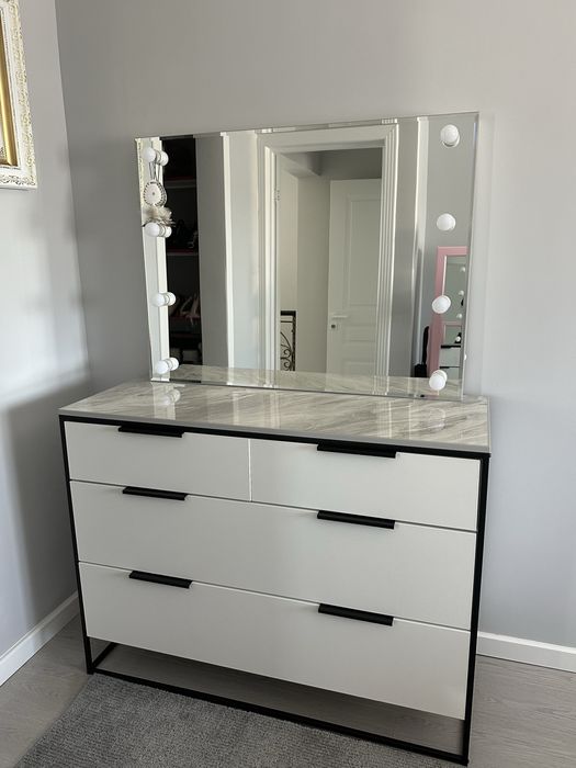 Красивый Комод с подсветкой