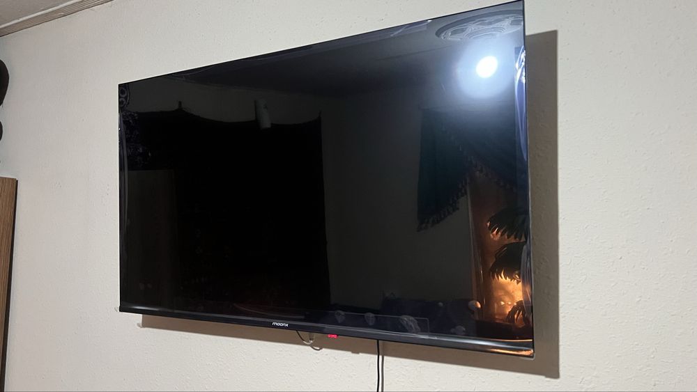 Телевизор MOONX новый 43 smart FHD tv full комплект