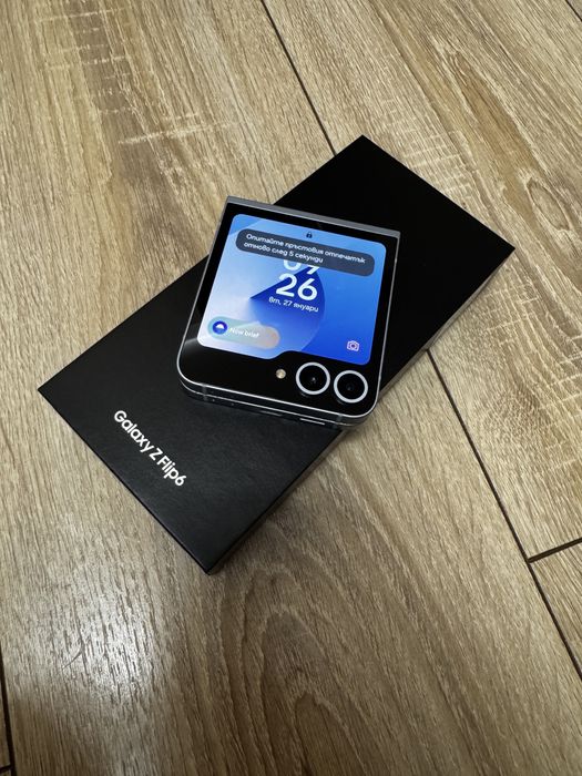 Samsung Galaxy Z Flip6 Blue  512GB - като нов