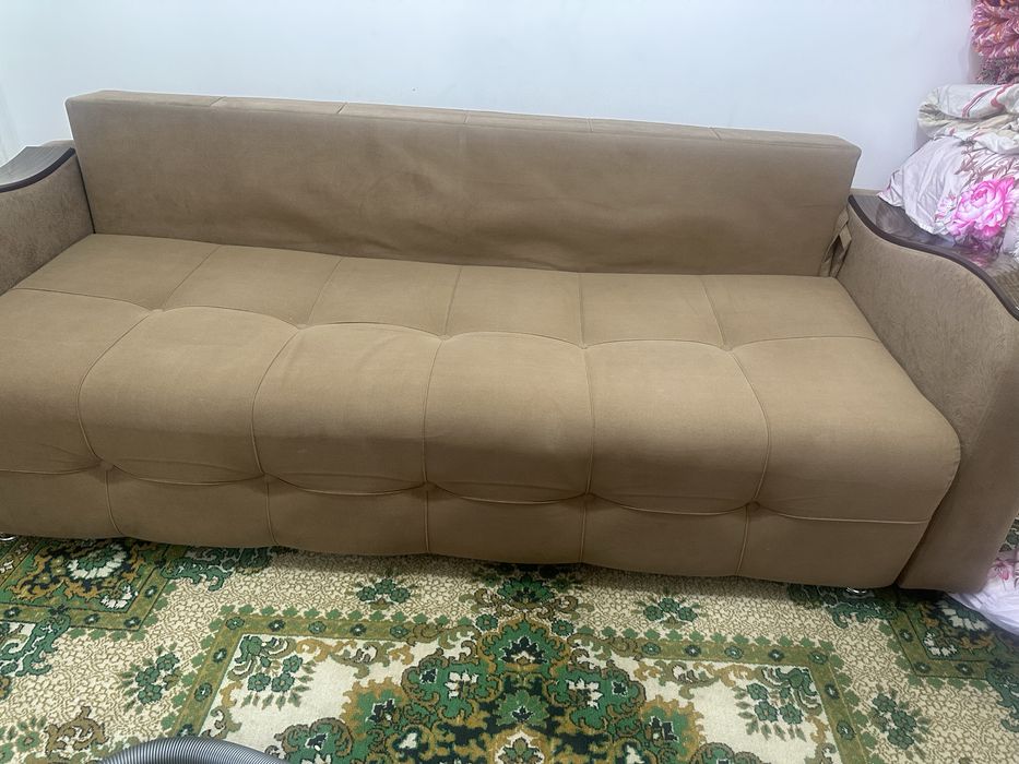 Диваны 2 штуки состояние