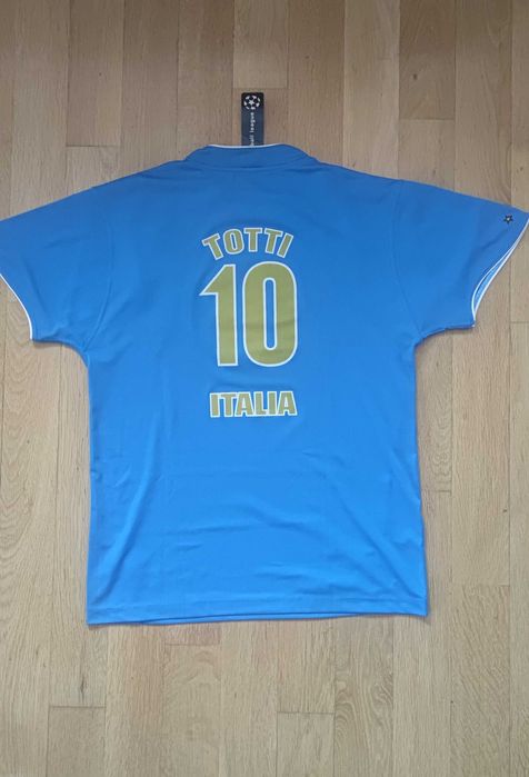 Футболна фланелка Италия