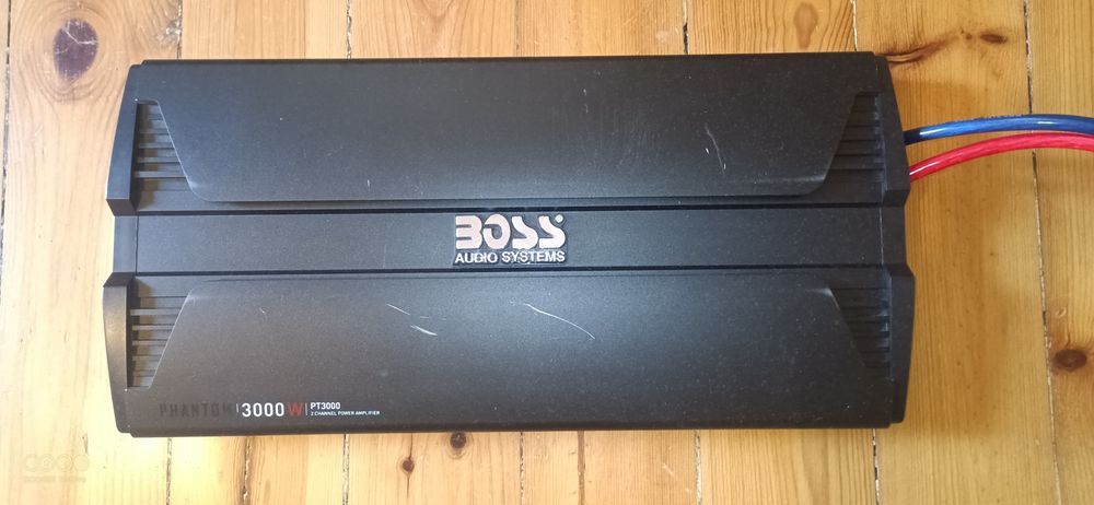 Усилвател Boss Audio PT3000 Phantom