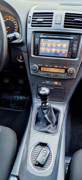 Toyota Avensis t27 1.8 147 HP

1.8 147HP, КомбToyota Avensis

1.8 147H