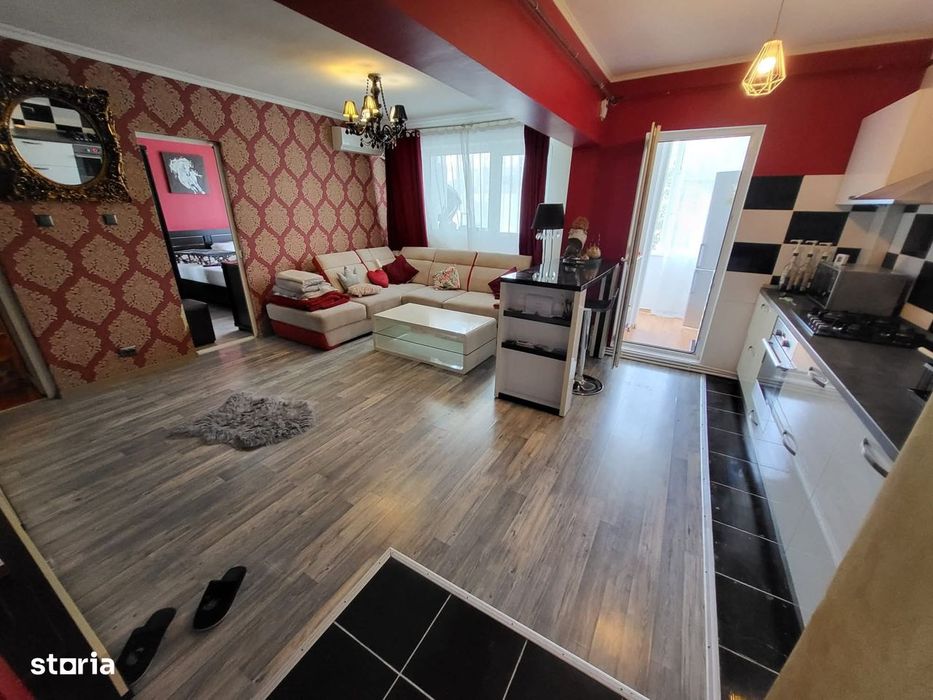 2 cam Mazepa 2 pret 400 euro