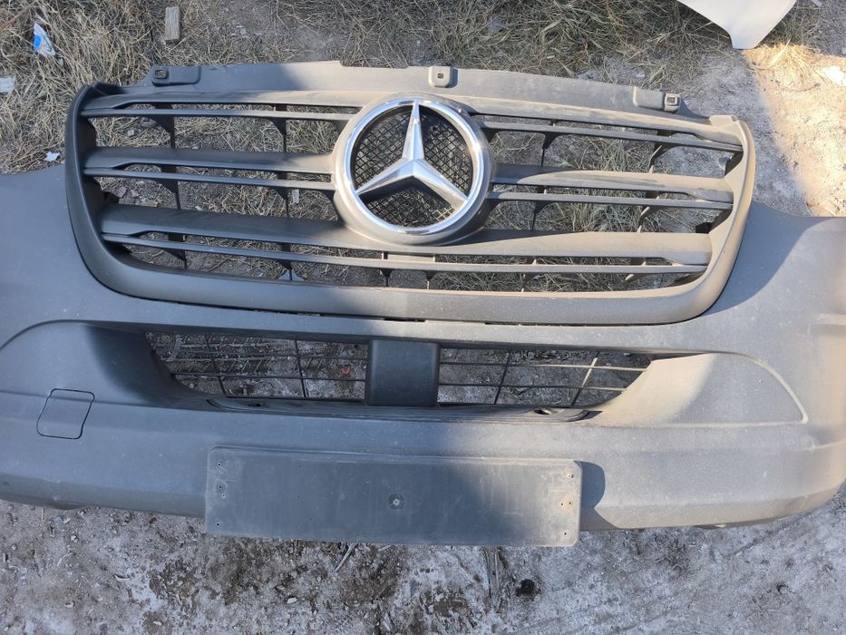 Бампер Мерседес спринтер 907