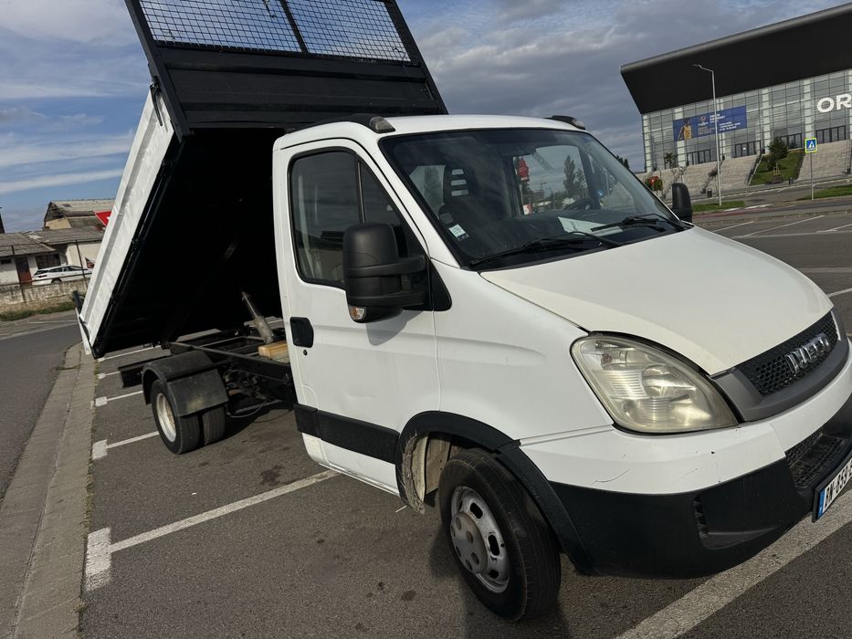 Iveco basculabil