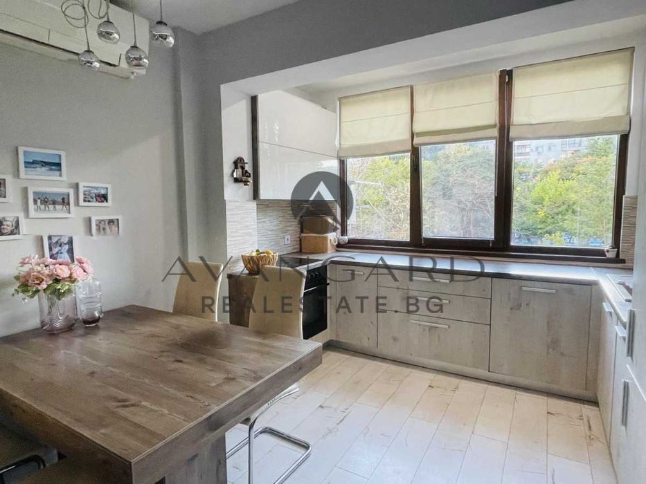 Продава се Четиристаен апартамент в Пловдив, Тракия - 86 кв.м за 2040 €/кв.м - Снимка #6