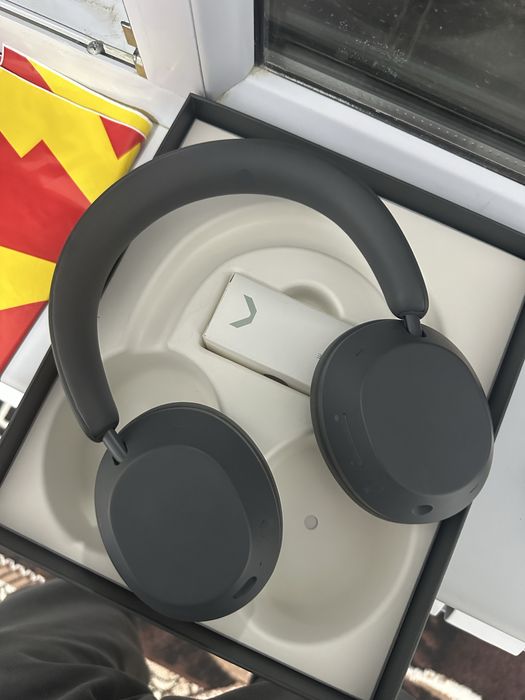 COMMO One Bluetooth naushnik