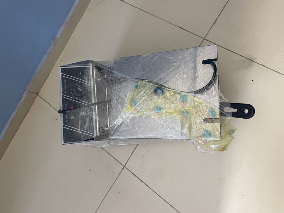 Тостер фрютерница сатылады