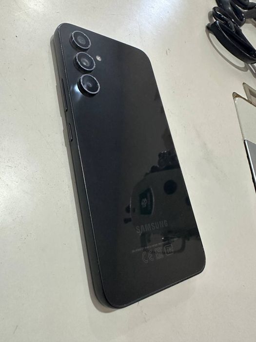 Samsung A54 срочно сотилади