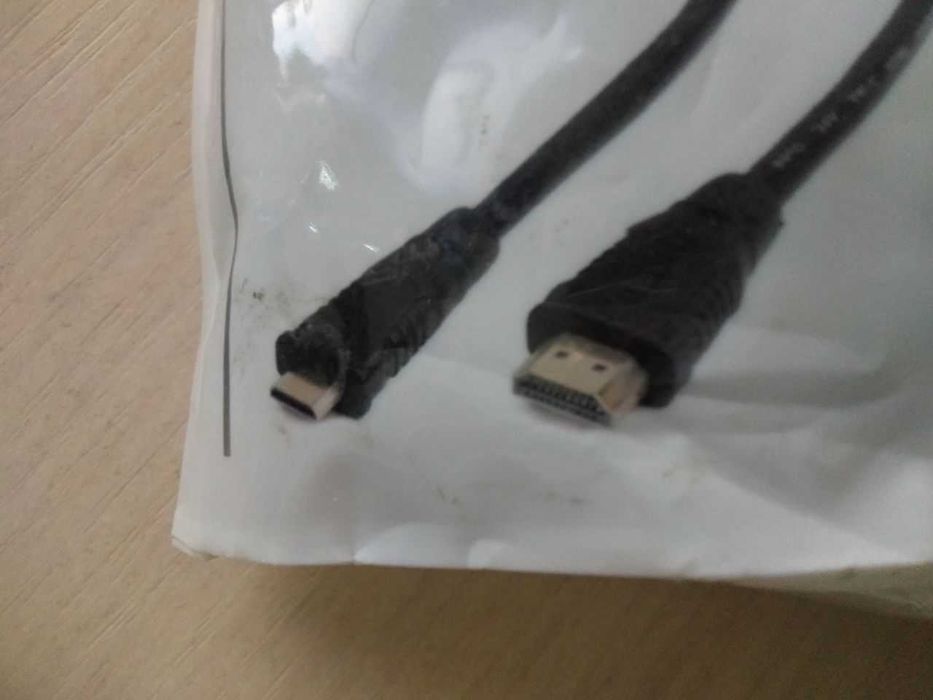 срочно продам шнур HDMI - mini HDMI за 5000