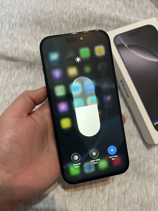 Айфон 16про макс 256гб