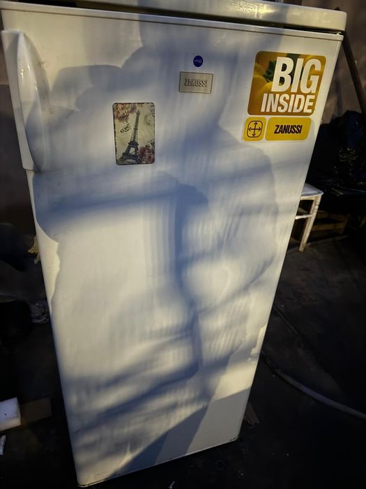 Frigider Zanussi