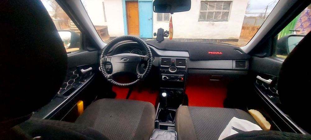 Лада приора 2172 бензин 2012т