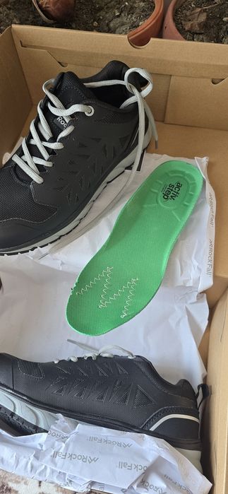 Дамски  планински обувки