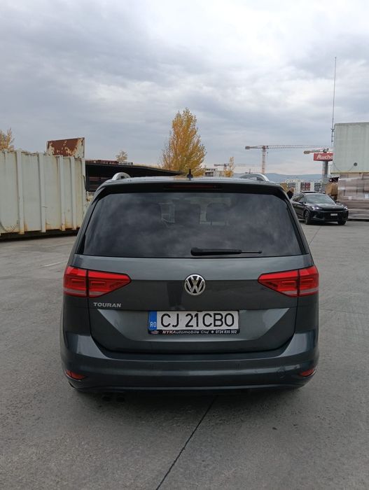 VOLKSWAGEN Touran 2019 — imagine 3