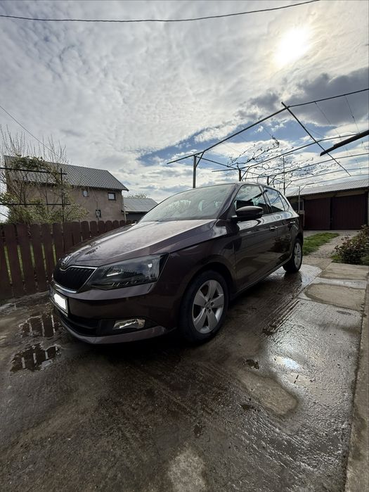 Skoda Fabia 1.2 TSI , 110 CP