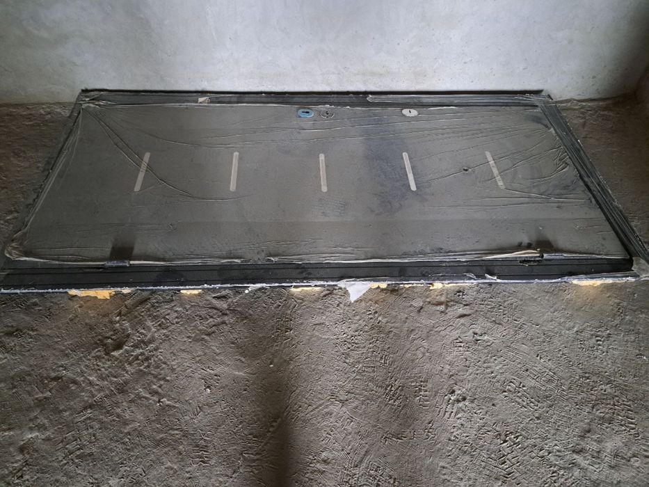 Темир ешик сотилади