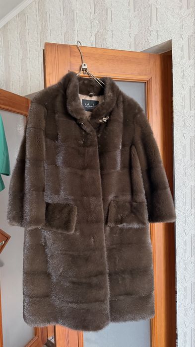 Продам норковую шубу