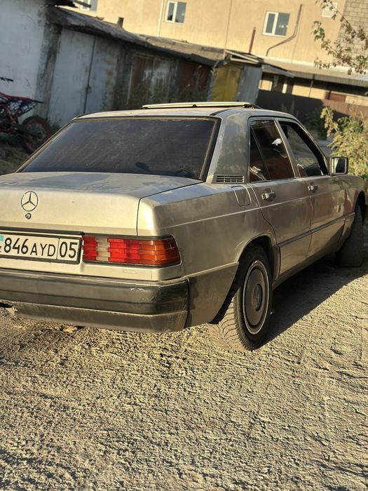 Mersedes w201 190