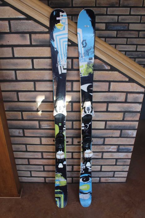 Schiuri Scott Rebel 152cm cod:0257