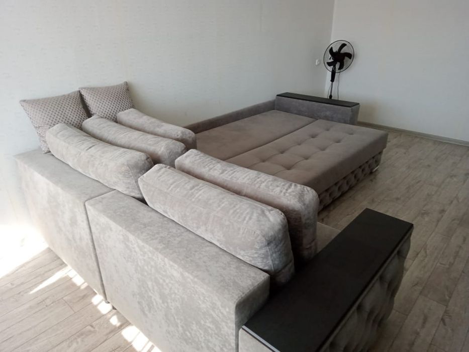 Продам большой диван