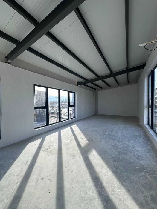 Дава се под наем Заведение в Пловдив, Индустриална зона - Юг - 166 кв.м за 1660 € - Снимка #1