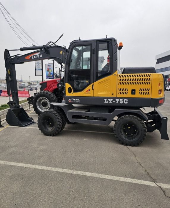 Экскаватор 0.3куб АВТОМАТ