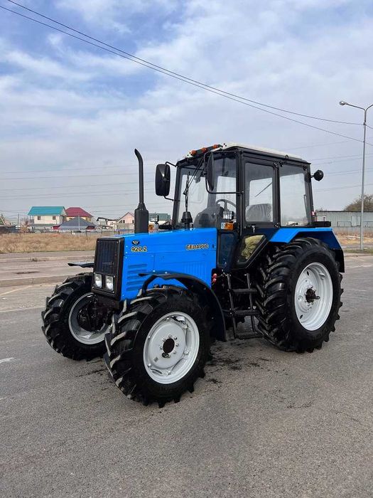 Трактор 920.2 новый