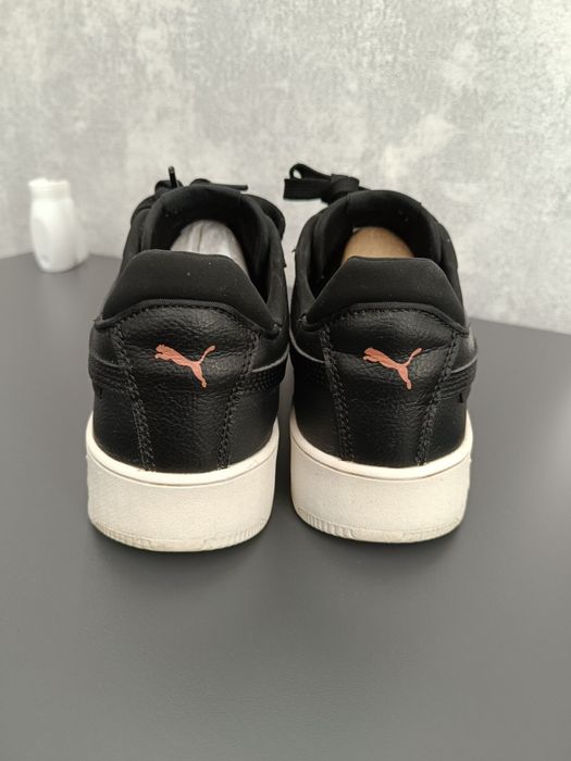 Маратонки Puma номер 40