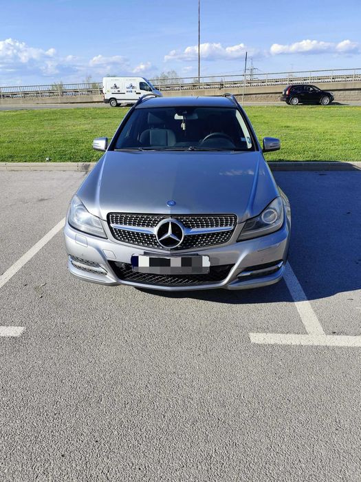 Лек автомобил mercedes w204