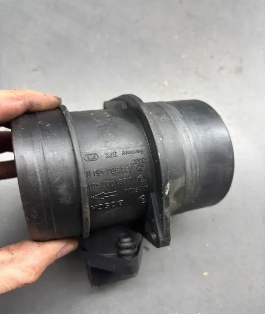 Debitmetru aer Volkswagen VW Golf 2003 2.0 MT (115 hp)
