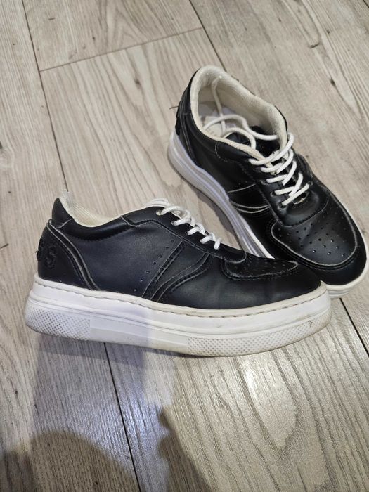 Детски обувки Guess 29