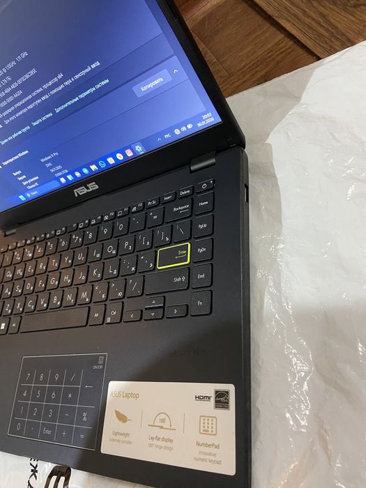 Новый ноут ASUS Laptop
