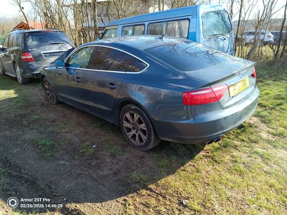 Audi A5 2.0 tdi sportback НА ЧАСТИ