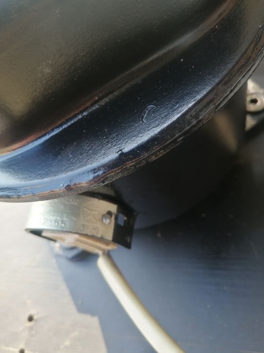 Компрессор холодильника