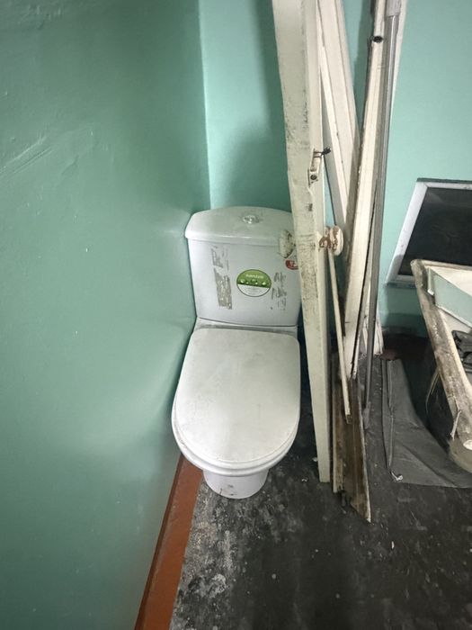 Продам ванну и унитаз
