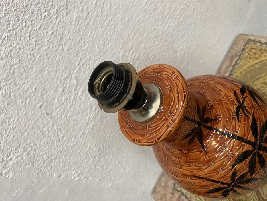 Стара италианска лампа от порцелан