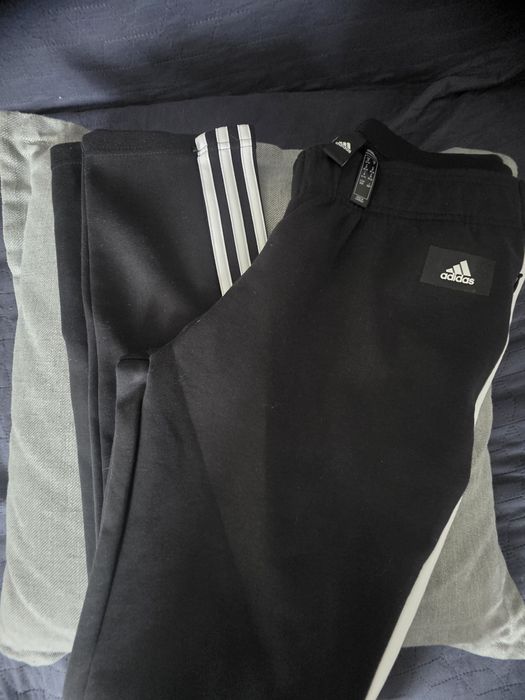 Спортна долница Adidas