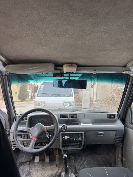 Tico 1996 yil ozimiz haydagan moshina